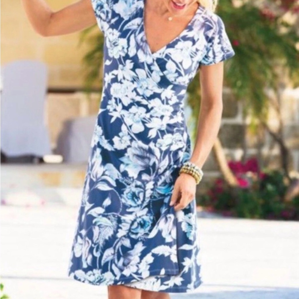 Soft Surroundings Purple and White Floral Dress